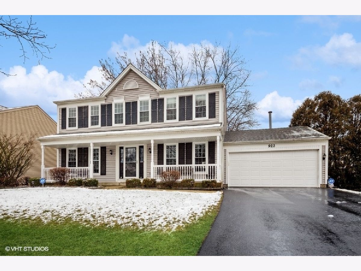Homes Sold Haddonfield Carol Stream Illinois, 922 Royal Glen