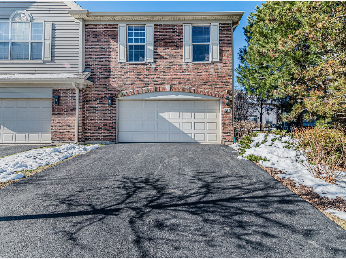 Townhomes Sold Townhomes Of Princeton Hoffman Estates Illinois, 2201 Yale