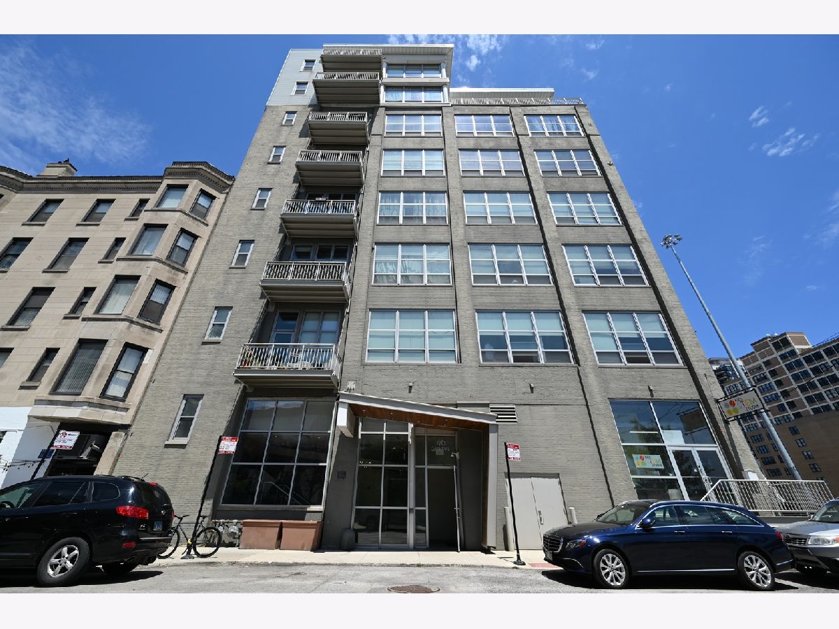 Condos & Townhomes Rented Odyssey Lofts Chicago Illinois, 770 Gladys