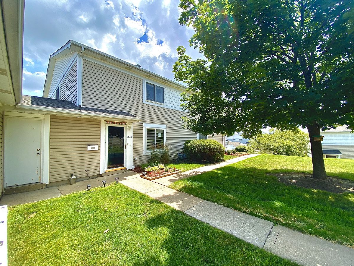  Rented Hoffman Estates Illinois, 1534 Cornell
