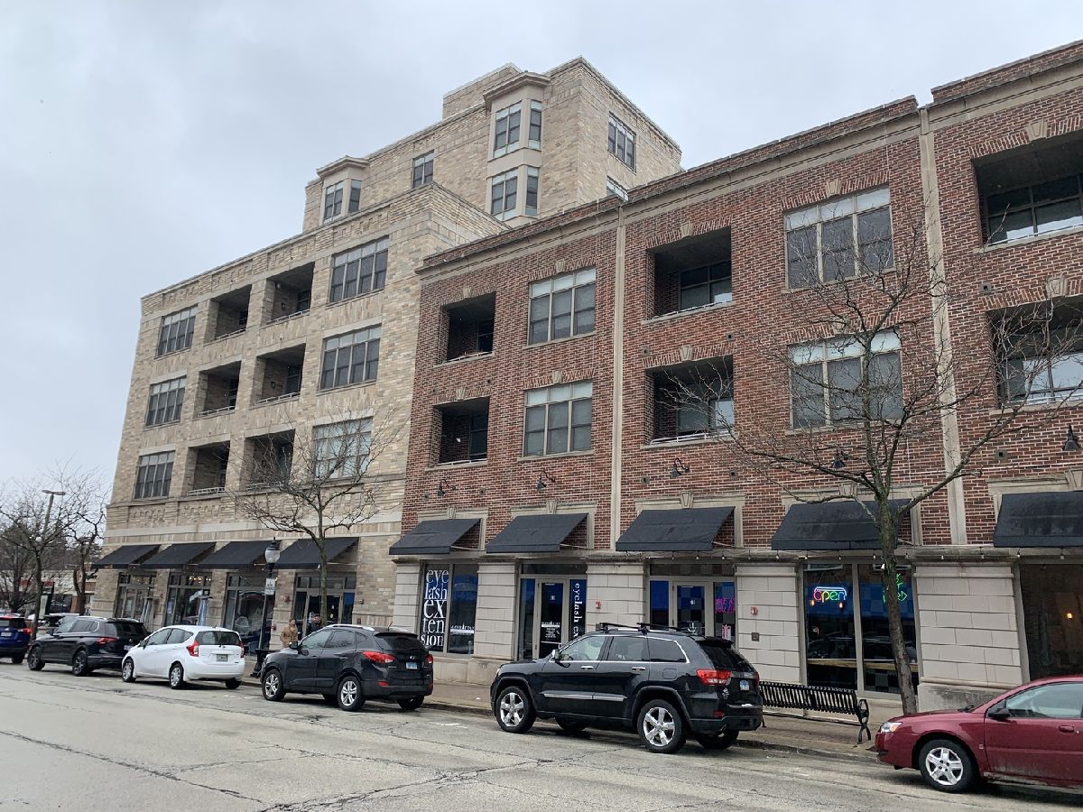 Condominiums Rented Metro Lofts Arlington Heights Illinois, 10 Dunton