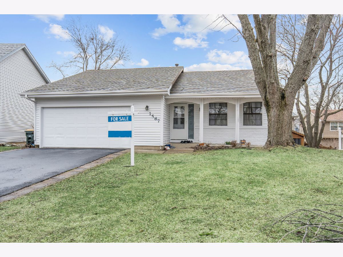 Homes Sold Moon Lake Trails Hoffman Estates Illinois, 1587 Brookside