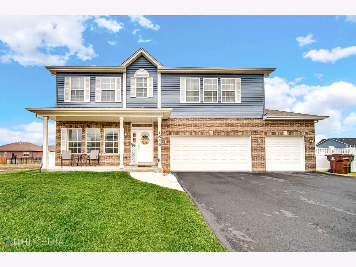 Homes Sold Hibernia Estates New Lenox Illinois, 1636 Edentenny