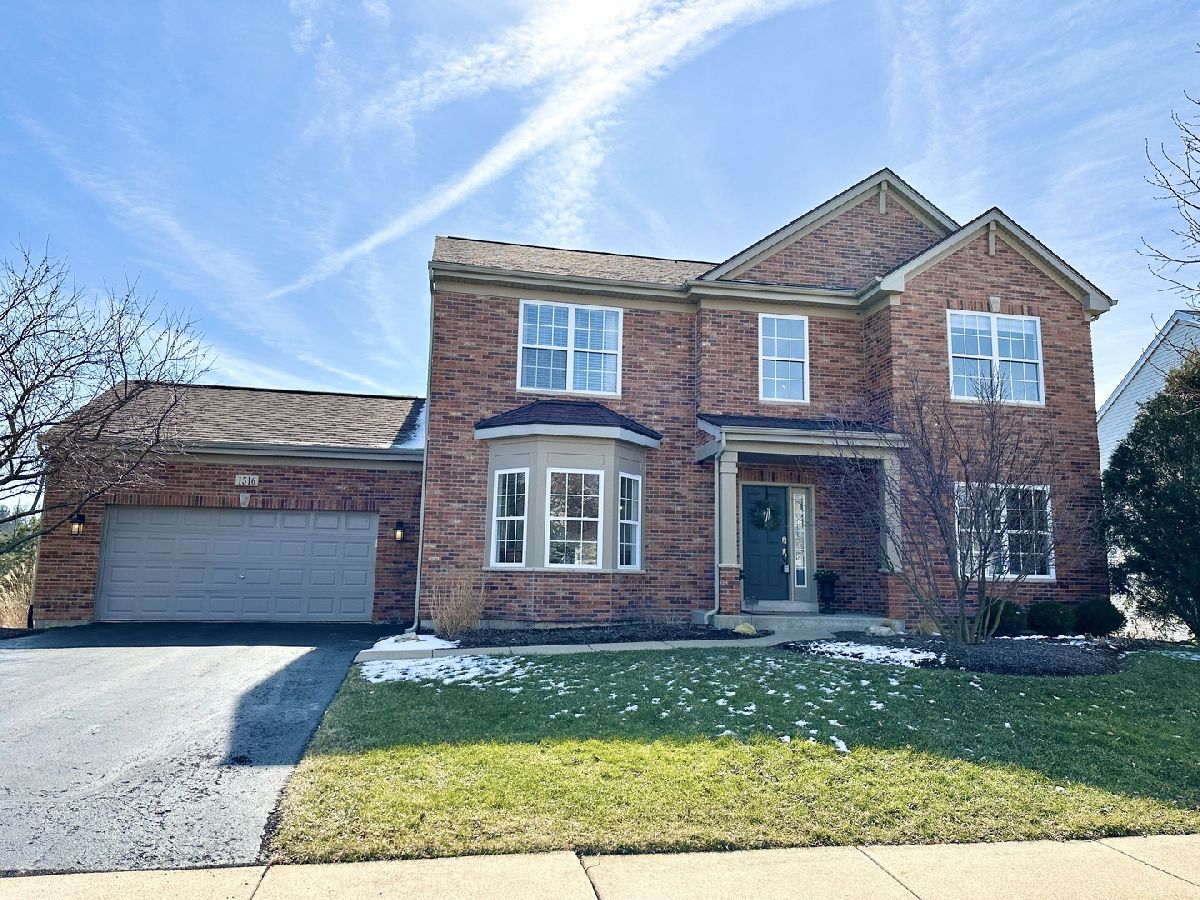 Homes Sold Devonaire Farms Dekalb Illinois, 1516 Farmstead