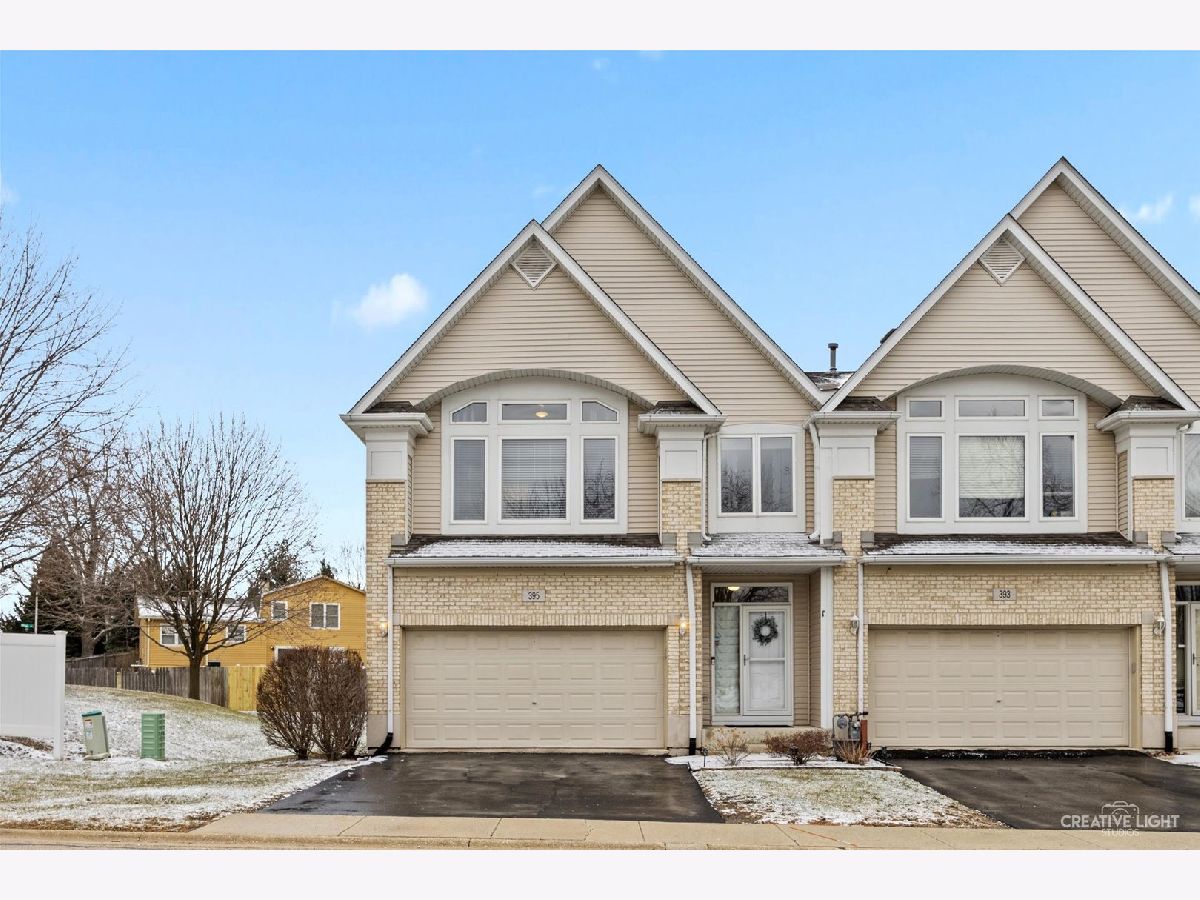 Townhomes Sold Wooded Creek Bolingbrook Illinois, 395 Aaron