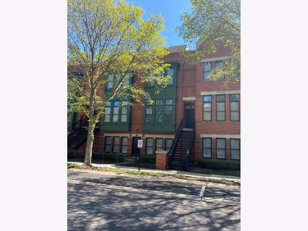 Townhomes Sold Palatine Station Palatine Illinois, 129 Rose