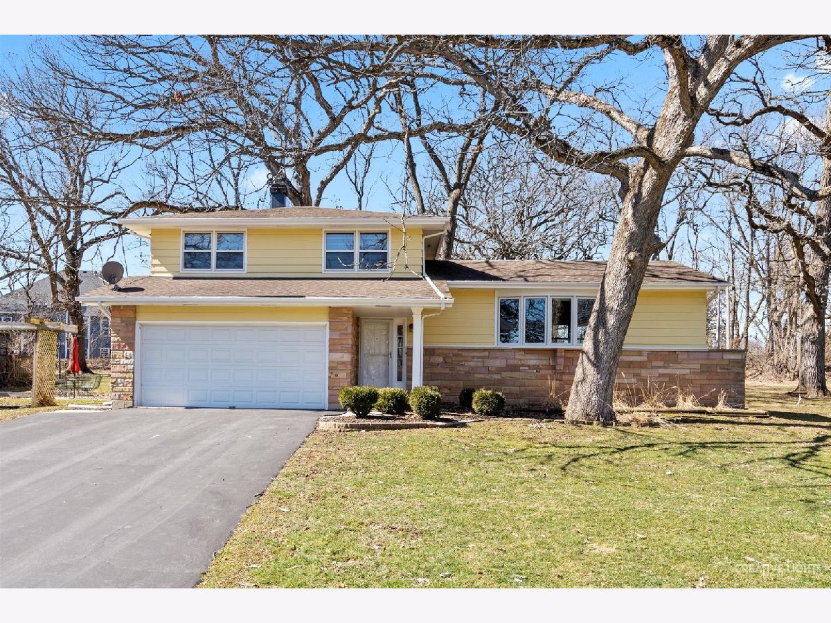 Homes Sold Westscott Estates Elgin Illinois, 8N490 Shady
