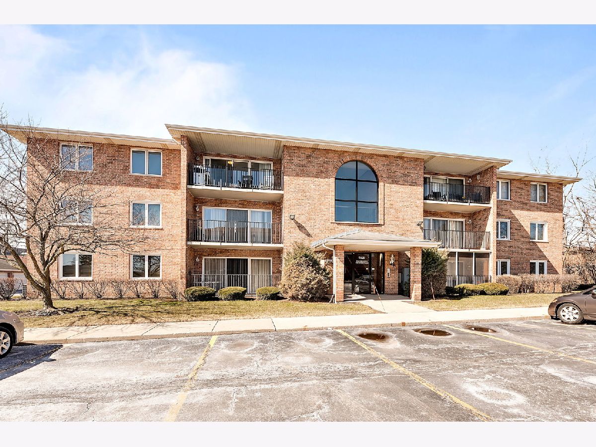 Condominiums Sold Oak Meadows Oak Forest Illinois, 5620 158th