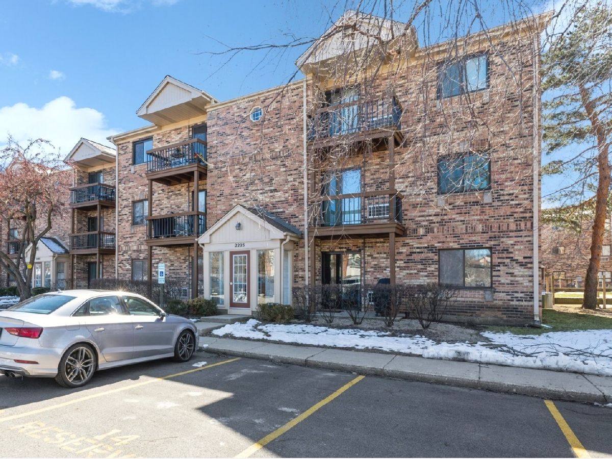 Condominiums Sold Rosewood Arlington Heights Illinois, 2205 Nichols