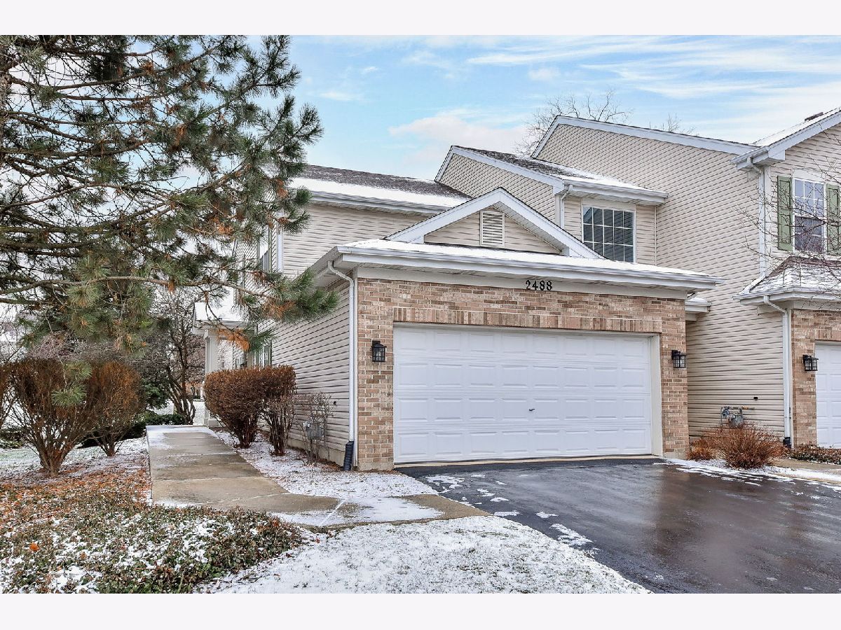 Townhomes & Condos Sold Park Avenue Aurora Illinois, 2488 Stoughton