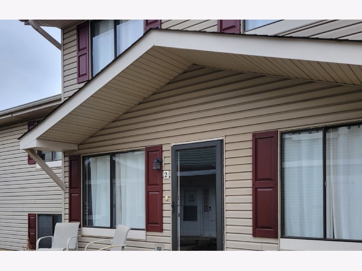 Condominiums Sold Winchester Square Warrenville Illinois, 29W572 Winchester