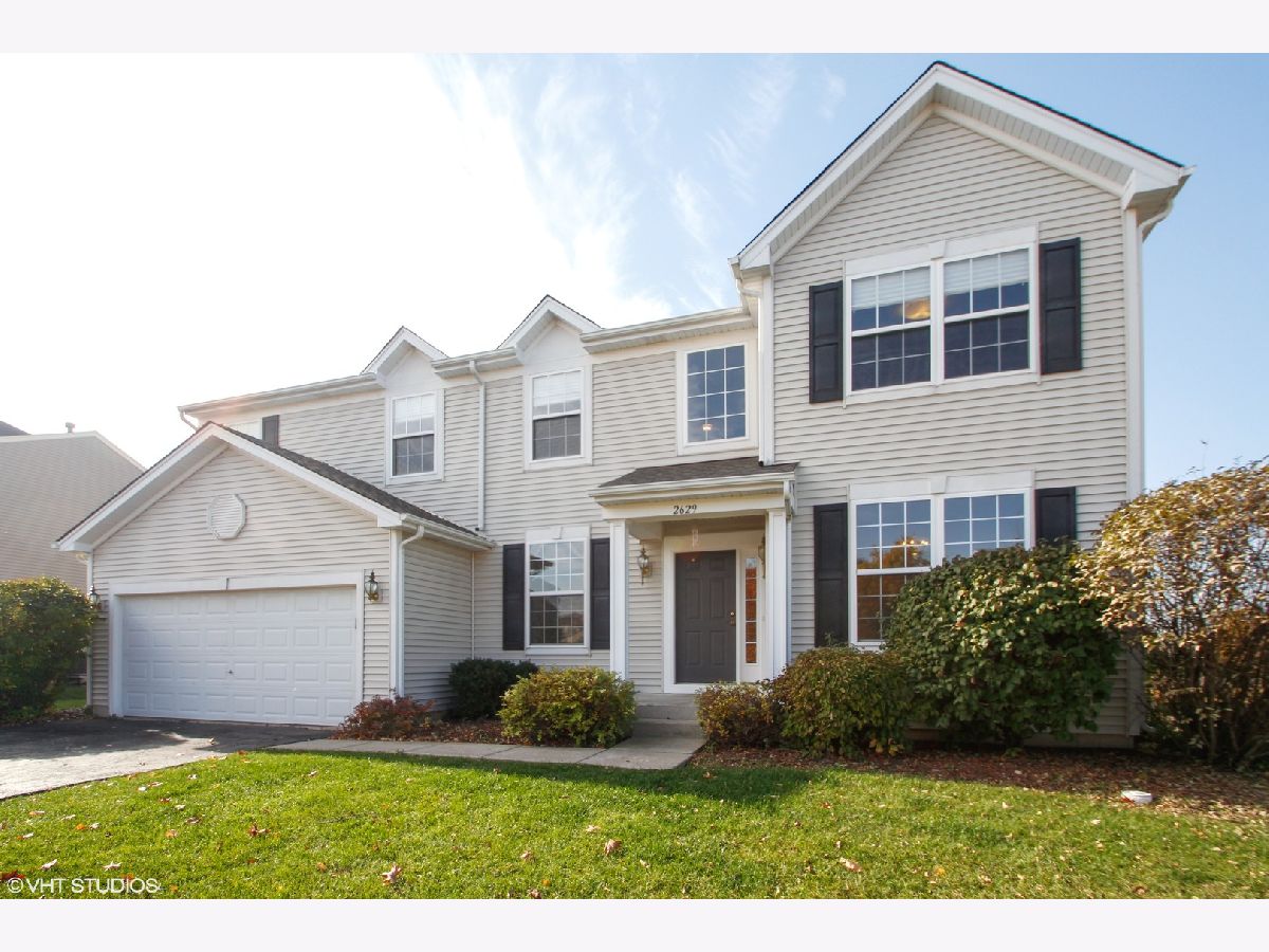 Homes Sold Silver Leaf Glen Round Lake Illinois, 2629 Autumn