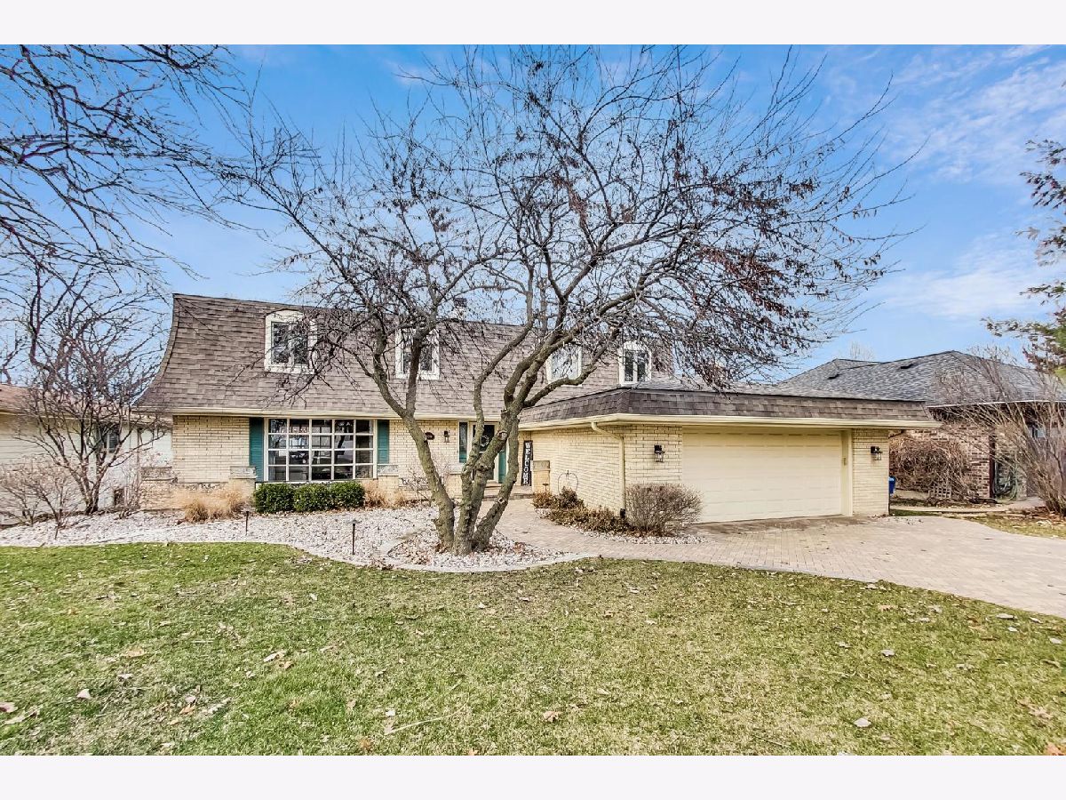 Homes Sold Oak Creek Downers Grove Illinois, 1100 Candlewood