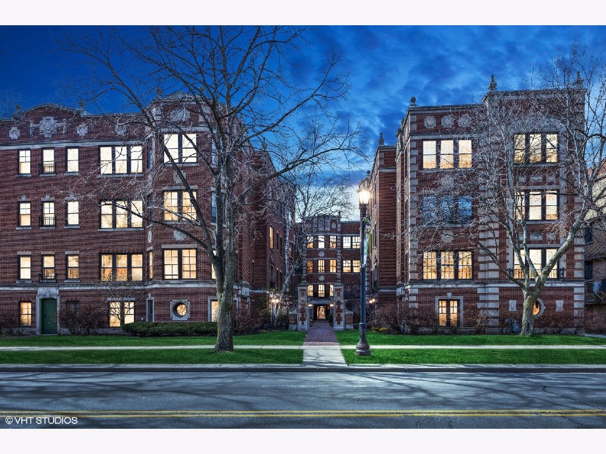 Condominiums Sold St Francis Courts Evanston Illinois, 410 Ridge