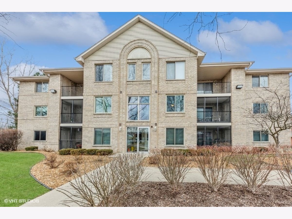Condominiums Sold Ridgepoint Oak Forest Illinois, 6850 Ridge Point