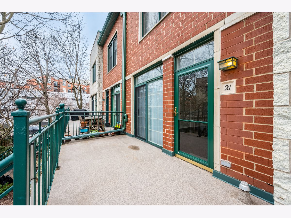 Townhomes & Condos Sold Dearborn Village Chicago Illinois, 1812 Dearborn