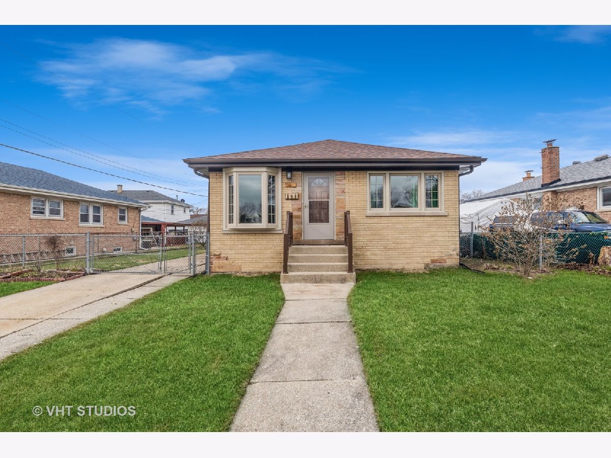 Homes Sold Park Terrace Schiller Park Illinois, 9911 Wilson