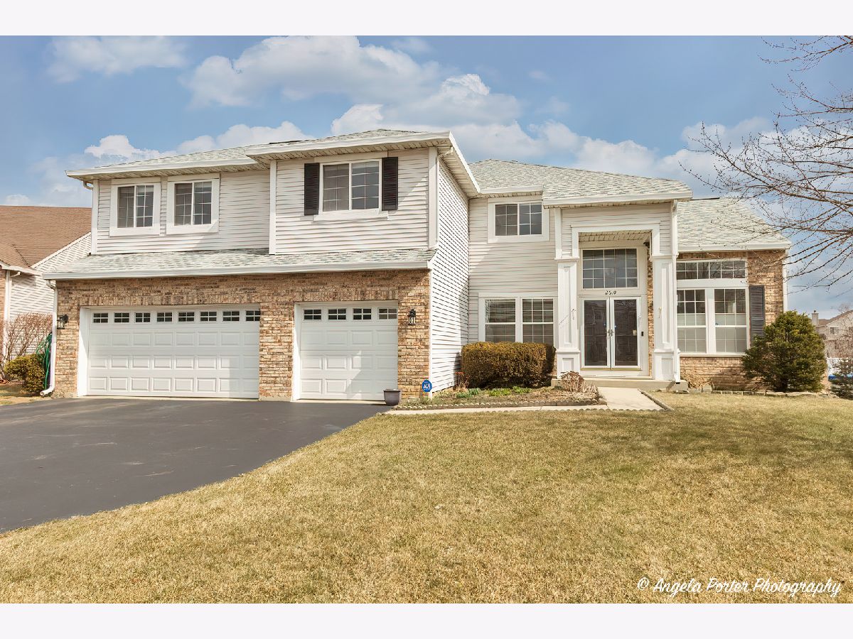Homes Sold Longmeadow Estates Mundelein Illinois, 2610 Fieldcrest