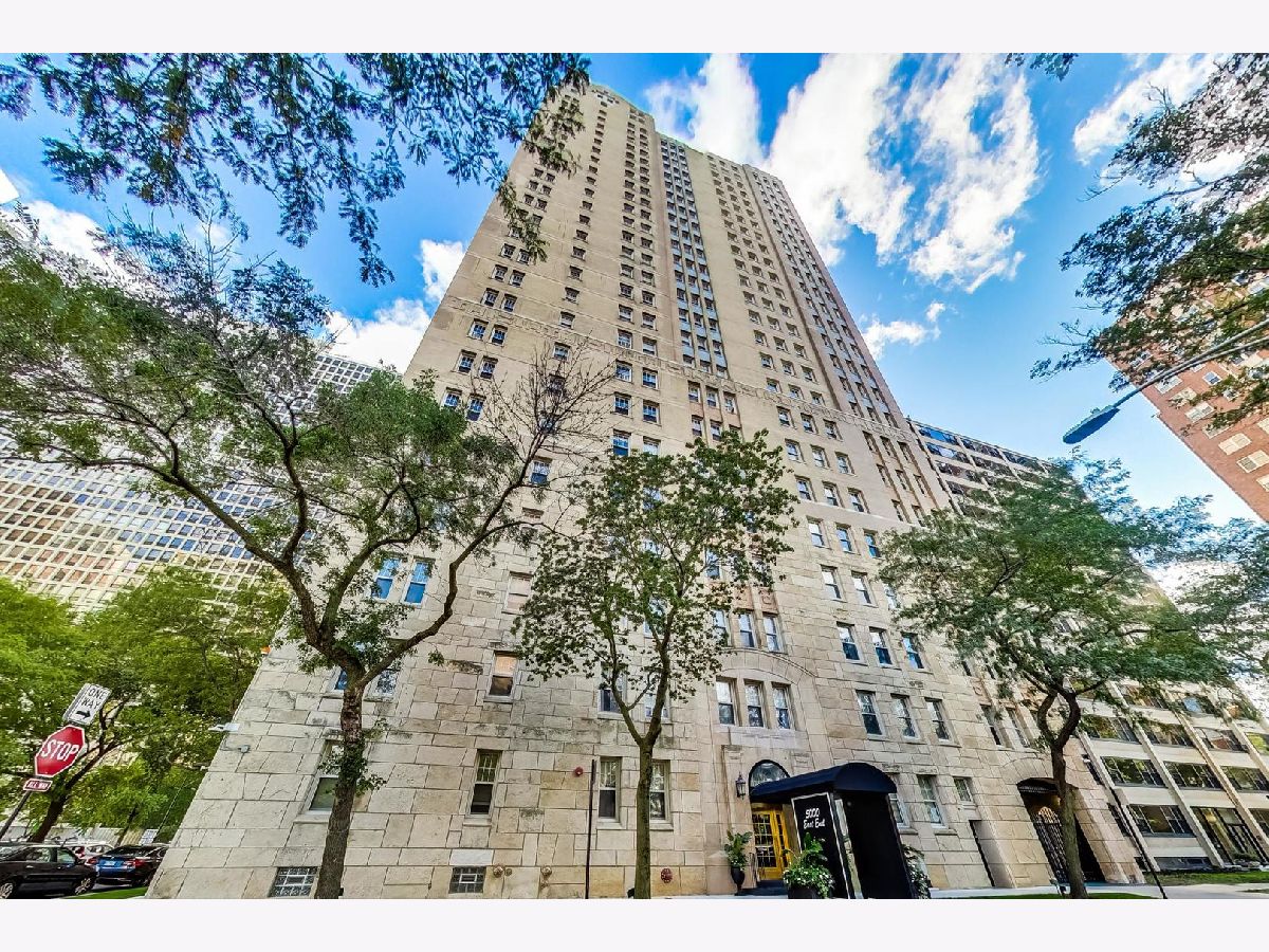 Condominiums Sold 5000 East End Building Chicago Illinois, 5000 East End