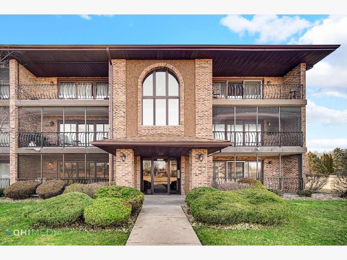 Condominiums Sold Heritage Hills Palos Hills Illinois, 11112 Heritage
