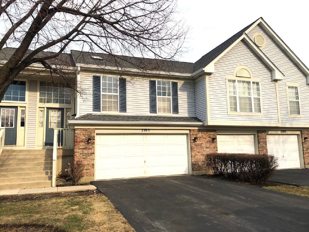 Townhomes & Condos Rented Lost Creek Arlington Heights Illinois, 2785 Cedar Glen