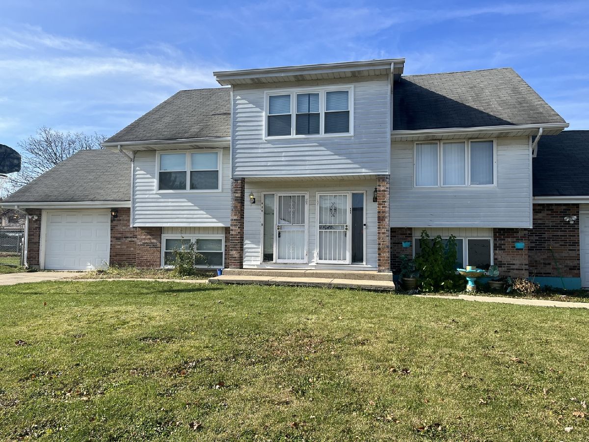 Homes Rented Fedricks H Bartlett's Gurnee Illinois, 620 Belle Plaine