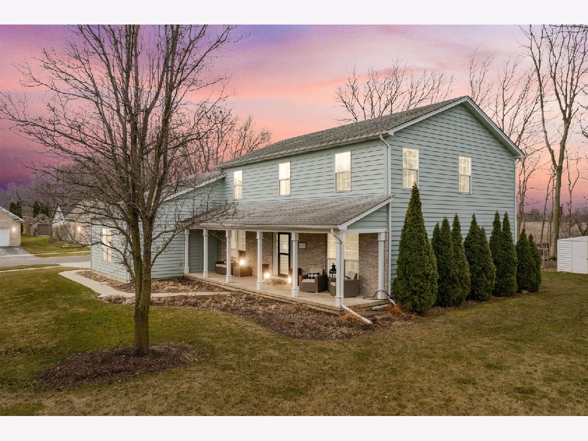 Homes & Condos & Townhomes Sold Greenbriar Yorkville Illinois, 1399 Coral Berry
