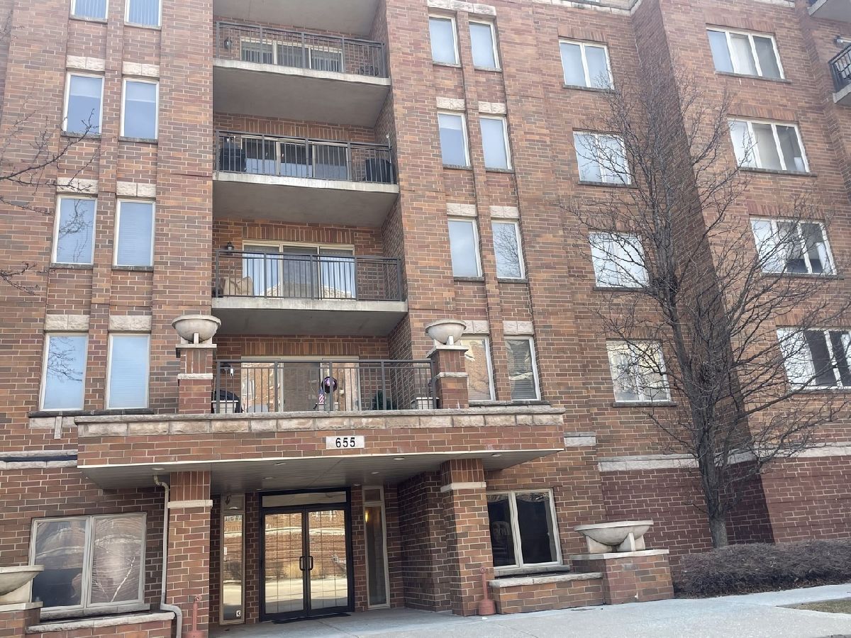 Condominiums Sold Park Place Elk Grove Village Illinois, 655 Perrie