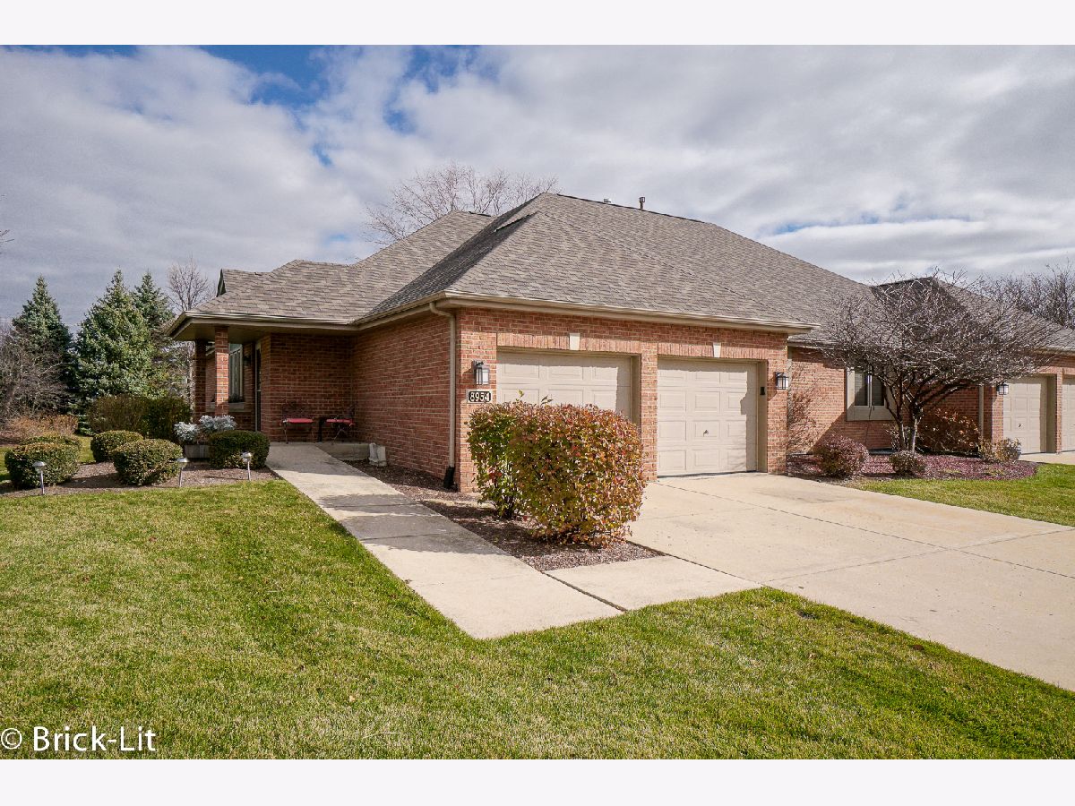 Townhomes Sold Shenandoah Frankfort Illinois, 8954 Jeanie