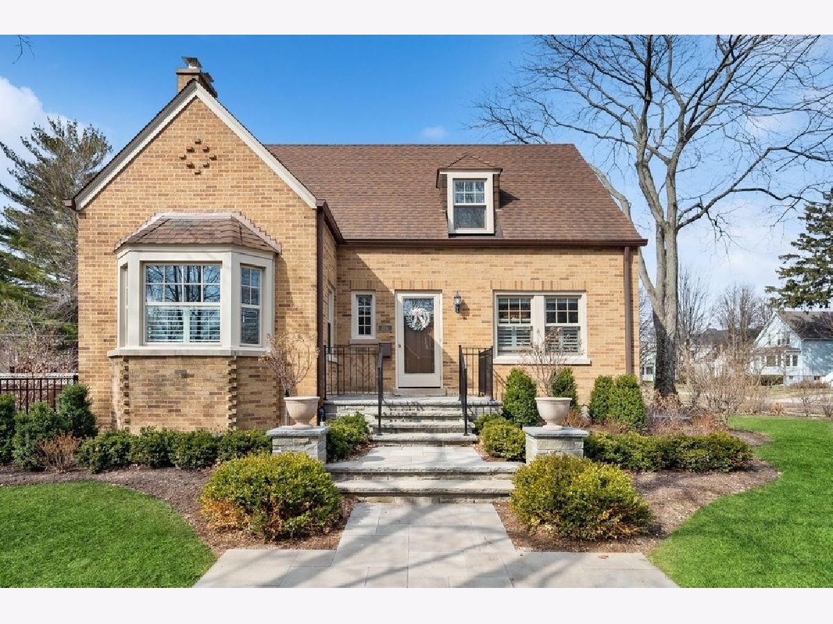 Homes & Townhomes Sold Mckenzie Wilmette Illinois, 1701 Washington