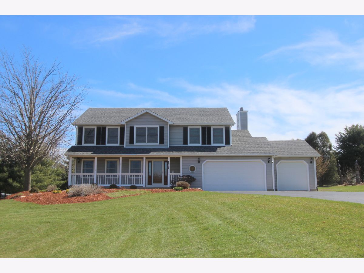 Homes Sold Thoroughbred Estates Woodstock Illinois, 2418 Thoroughbred