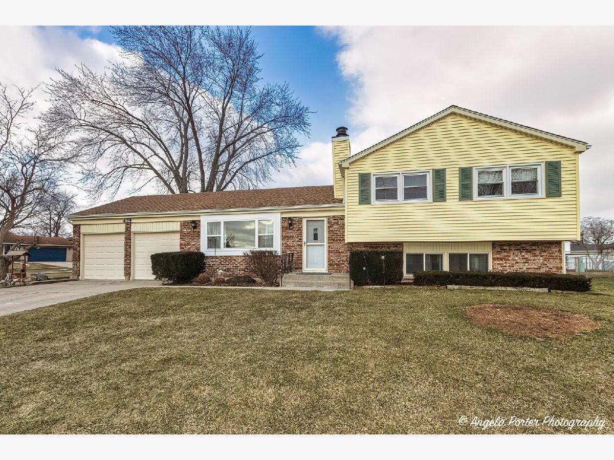 Homes Sold Fox Ridge Mchenry Illinois, 419 Kensington