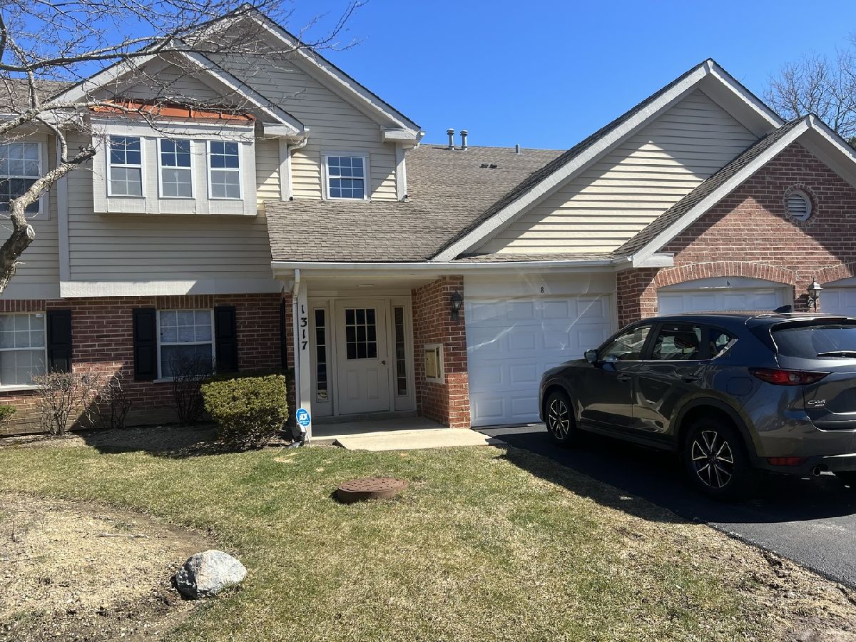 Condos & Townhomes Rented Harvest Run Palatine Illinois, 1317 Evergreen