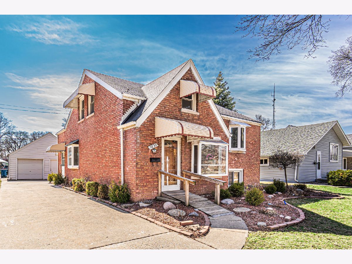  Sold Bedford Park Illinois, 7825 66th