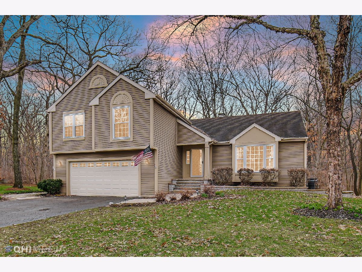 Homes Sold Walnut Hills Bartlett Illinois, 643 Hazel Nut