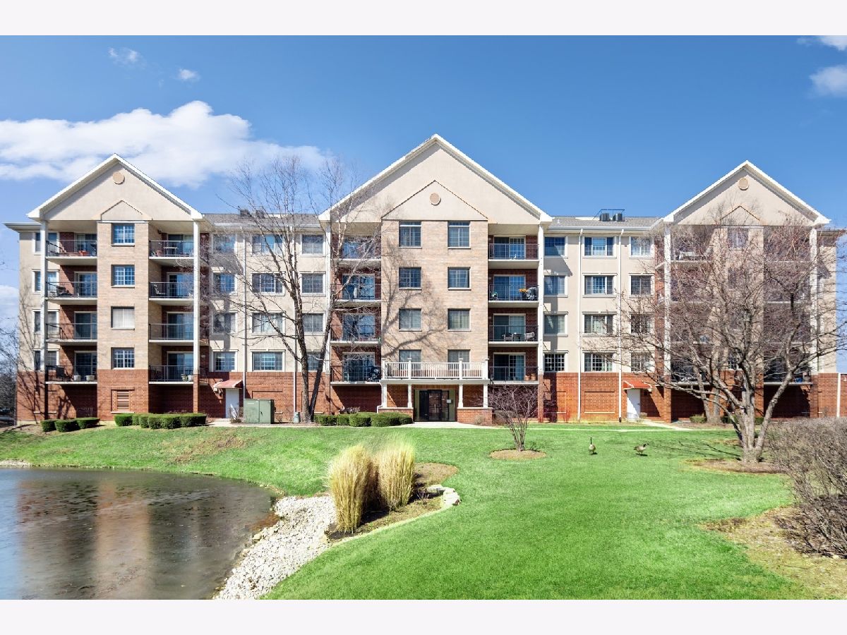 Waterfall Glen Darien IL, Townhomes & Condos For Sale & For Rent