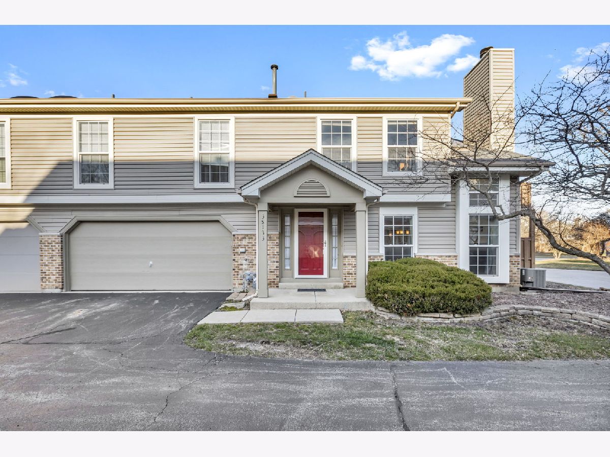 Townhomes & Condos Sold Timber Creek Warrenville Illinois, 3S133 Timber