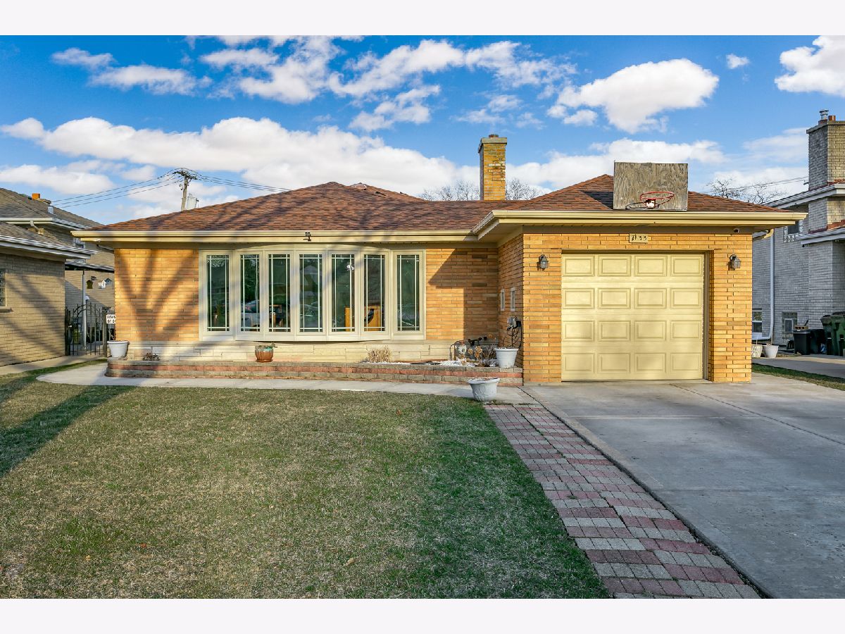 Homes & Townhomes Sold East Lincolnwood Lincolnwood Illinois, 7133 Tripp