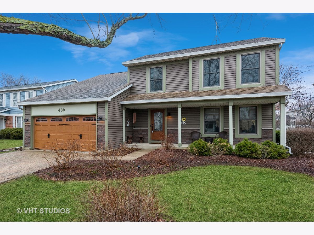 Townhomes & Homes Sold Hunters Crossing Carol Stream Illinois