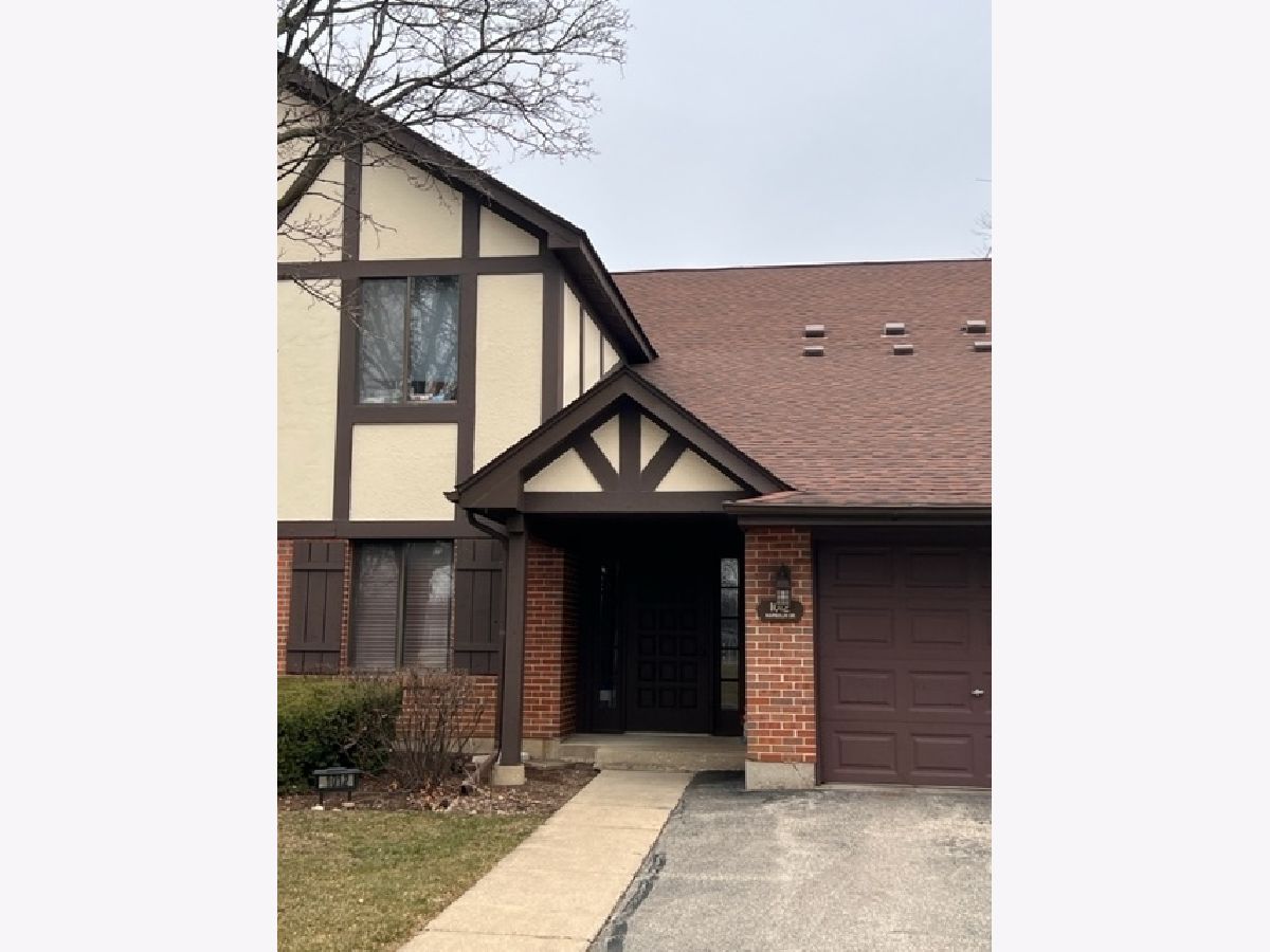 Condominiums Sold Lake Of The Winds Wheeling Illinois, 1012 Harbour