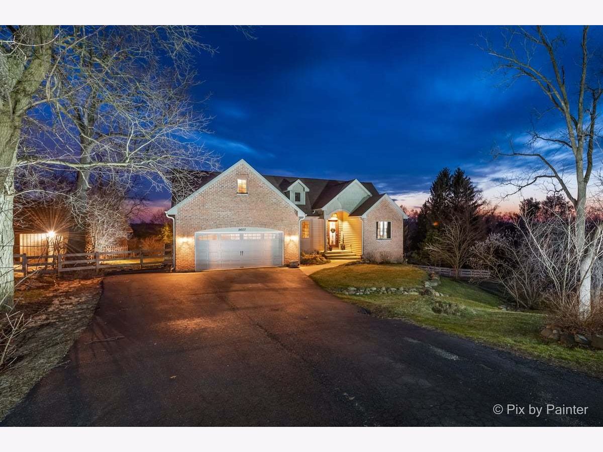 Homes Sold Canterbury Richmond Illinois, 9607 Hideaway