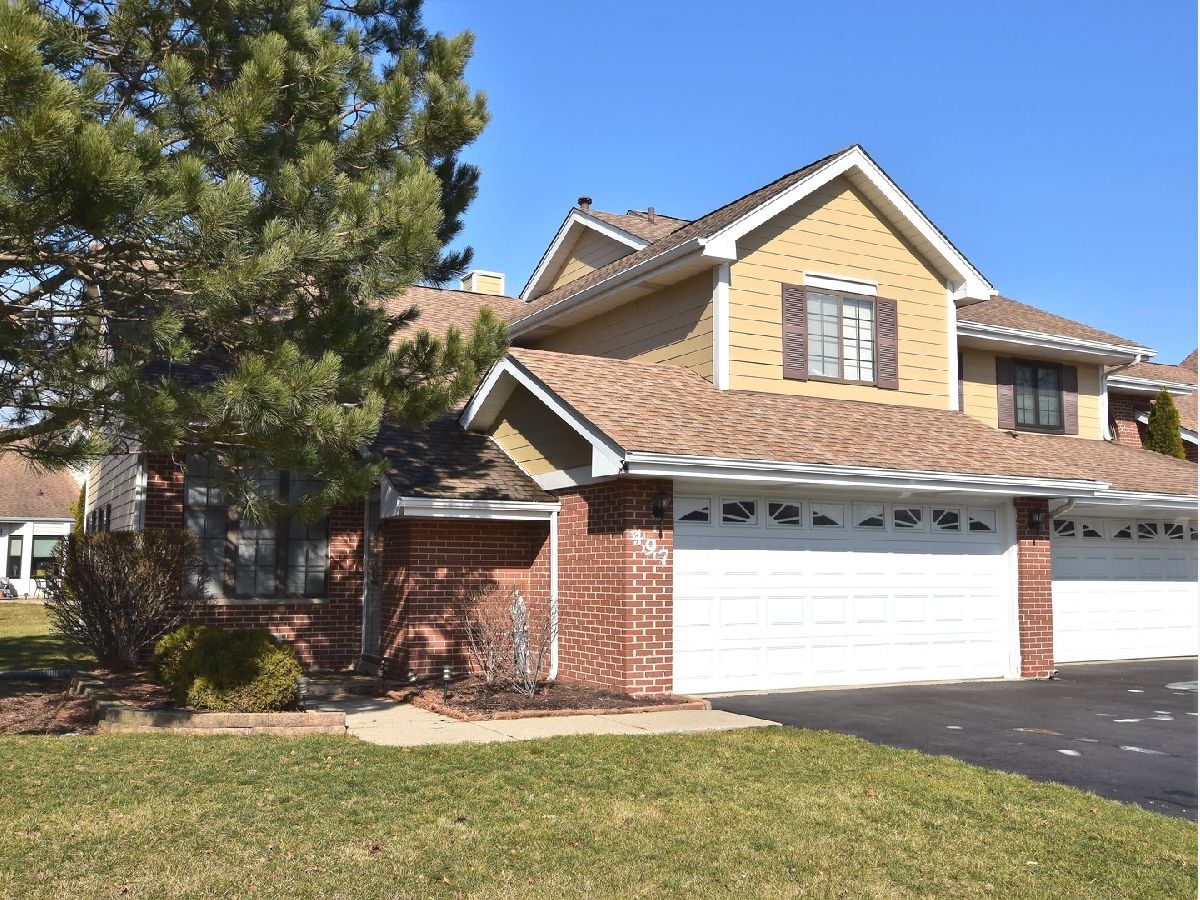 Townhomes Sold Orchard Lakes Wood Dale Illinois, 497 Victoria