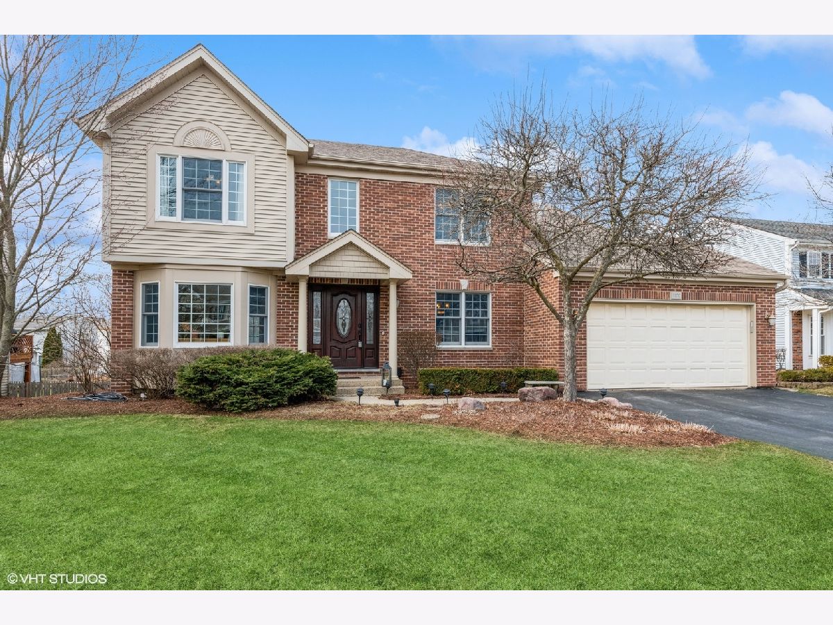 Homes Sold Braemar Barrington Illinois, 1100 Berkshire