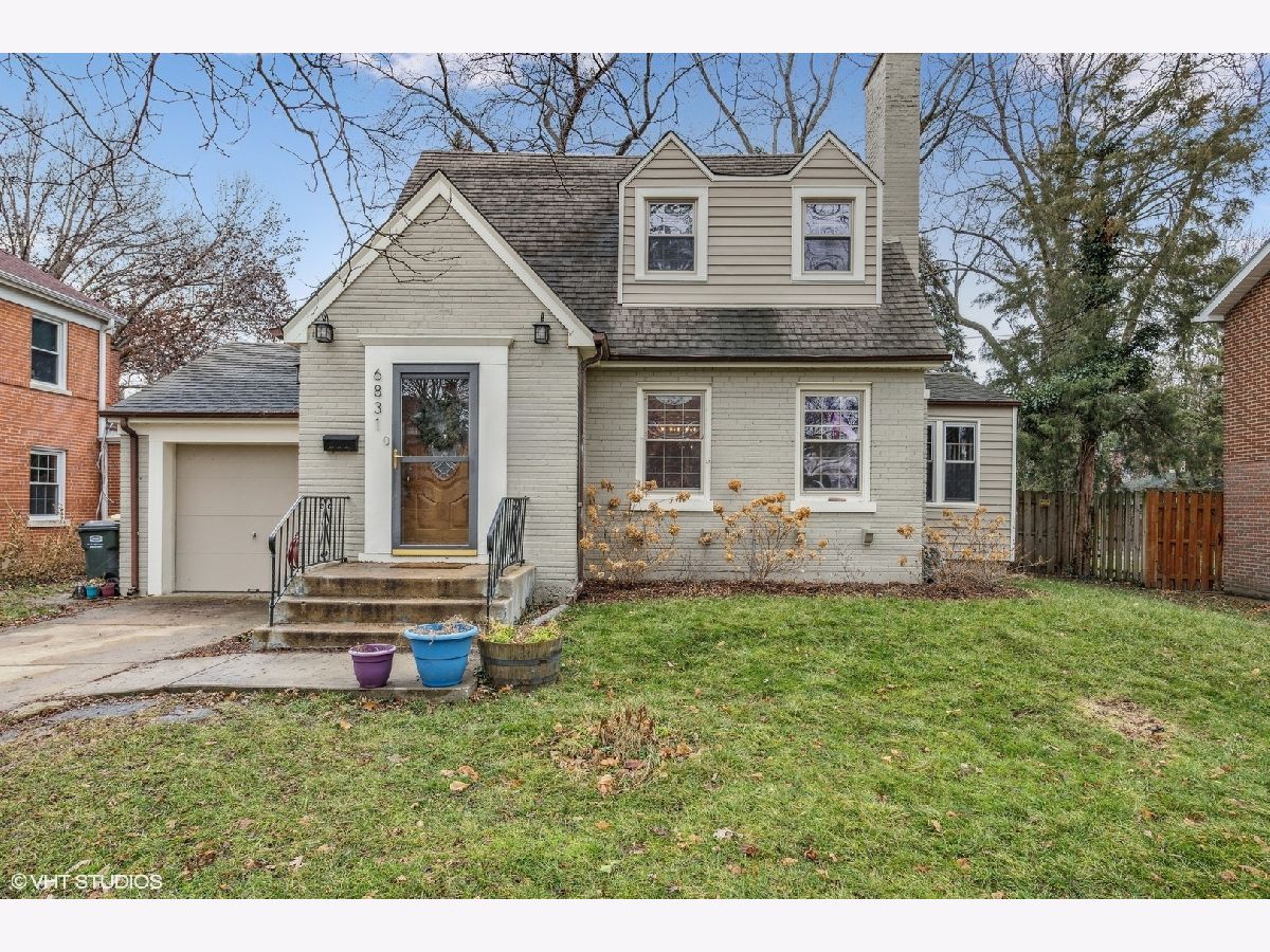 Homes Sold Lincolnwood Estates Lincolnwood Illinois, 6831 Knox