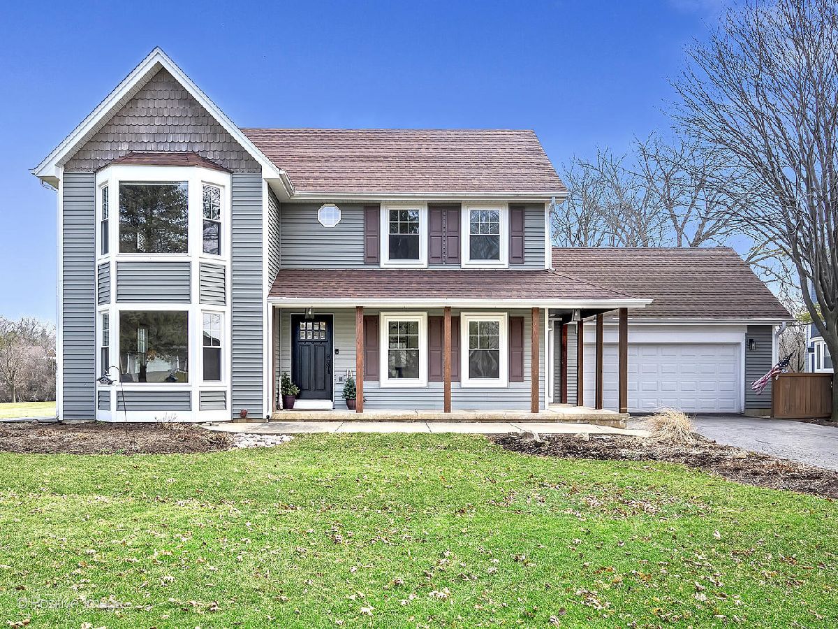 Homes Sold Castle Lake St Charles Illinois, 5N761 Castle