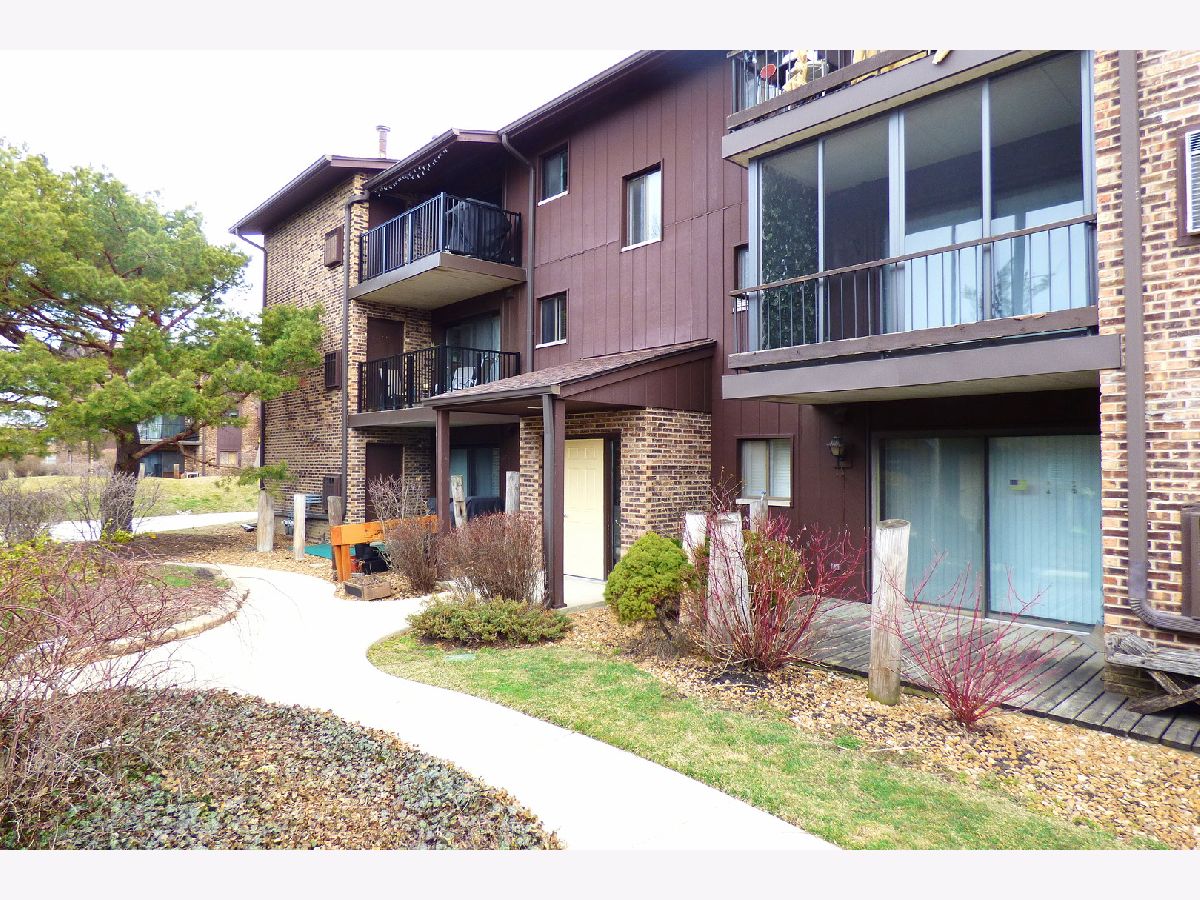 Condominiums Sold The Piers Westmont Illinois, 63 64th