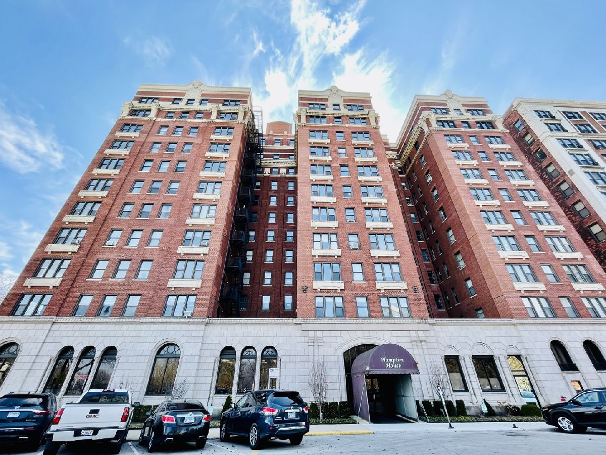 Condominiums Sold Hampton House Chicago Illinois, 5300 Shore