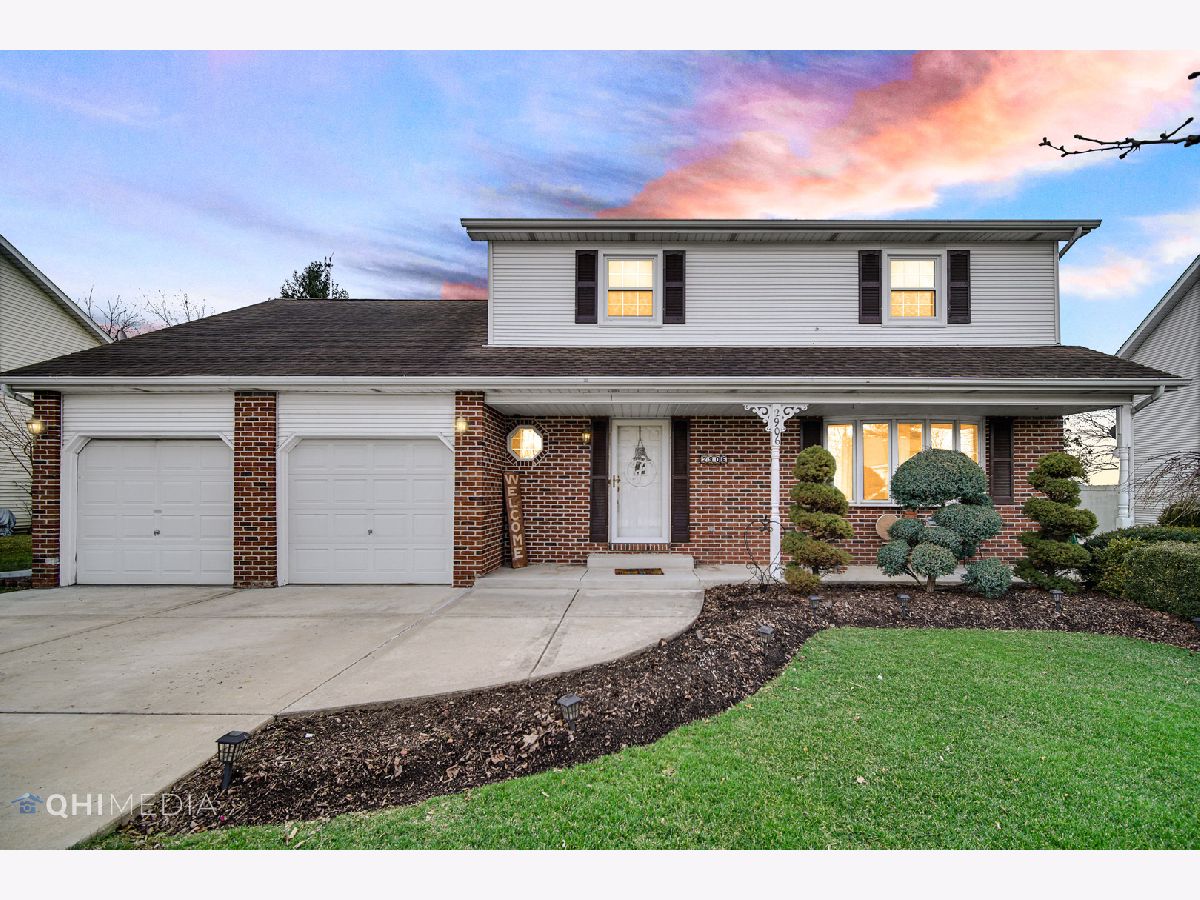 Homes Sold Picardy Joliet Illinois, 2906 Vimy Ridge