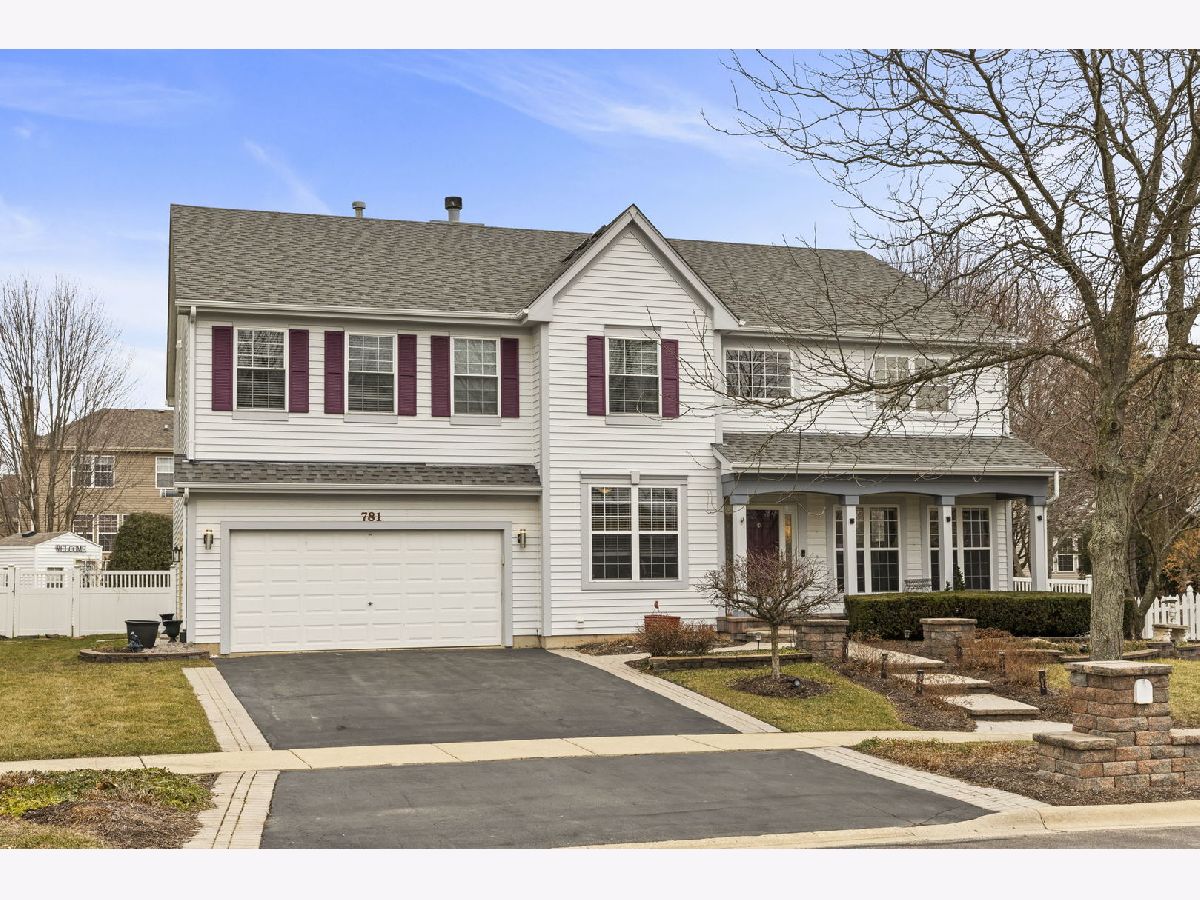 Homes Sold Cambridge Walk Carol Stream Illinois, 781 Stockbridge
