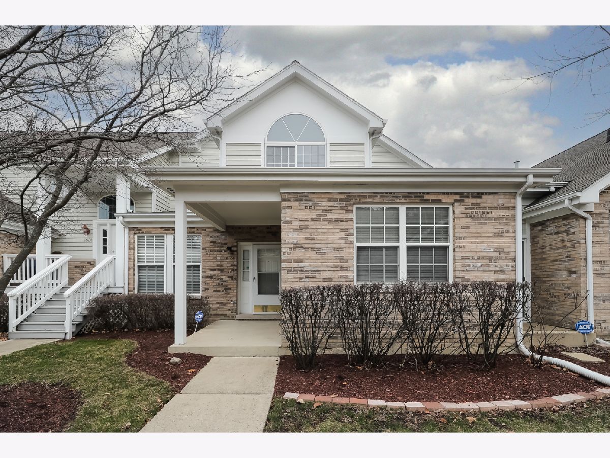 Townhomes & Condos Sold Rollingwood Colony Aurora Illinois, 1624 Fairwood